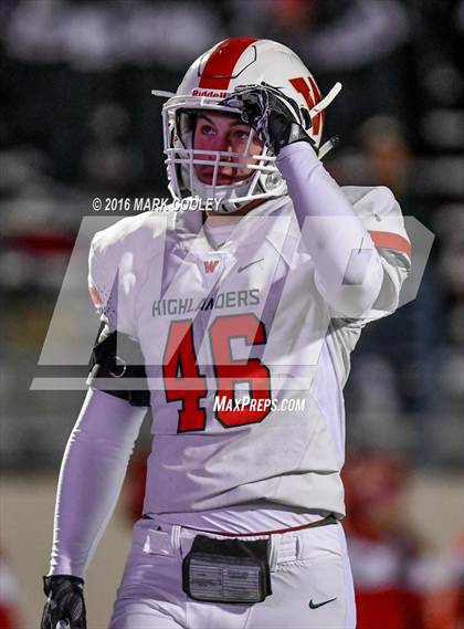 Thumbnail 2 in Sachse vs. The Woodlands (UIL 6A Area Playoff) photogallery.