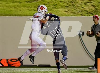 Thumbnail 3 in Sachse vs. The Woodlands (UIL 6A Area Playoff) photogallery.