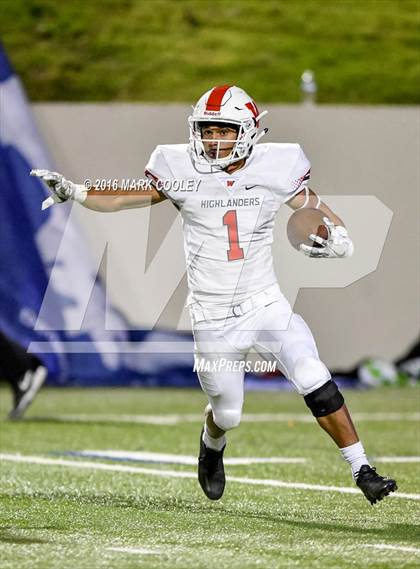 Thumbnail 2 in Sachse vs. The Woodlands (UIL 6A Area Playoff) photogallery.