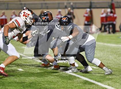 Thumbnail 2 in Sachse vs. The Woodlands (UIL 6A Area Playoff) photogallery.
