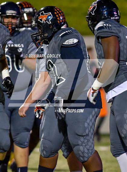 Thumbnail 2 in Sachse vs. The Woodlands (UIL 6A Area Playoff) photogallery.