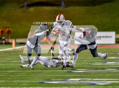 Thumbnail 3 in Sachse vs. The Woodlands (UIL 6A Area Playoff) photogallery.