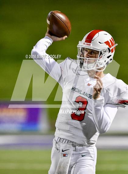 Thumbnail 1 in Sachse vs. The Woodlands (UIL 6A Area Playoff) photogallery.