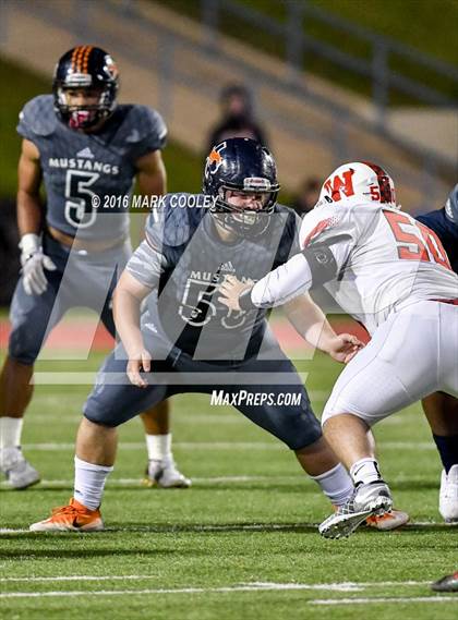 Thumbnail 3 in Sachse vs. The Woodlands (UIL 6A Area Playoff) photogallery.