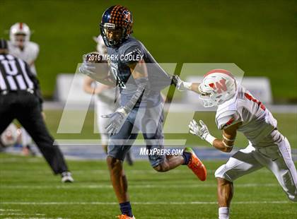 Thumbnail 1 in Sachse vs. The Woodlands (UIL 6A Area Playoff) photogallery.