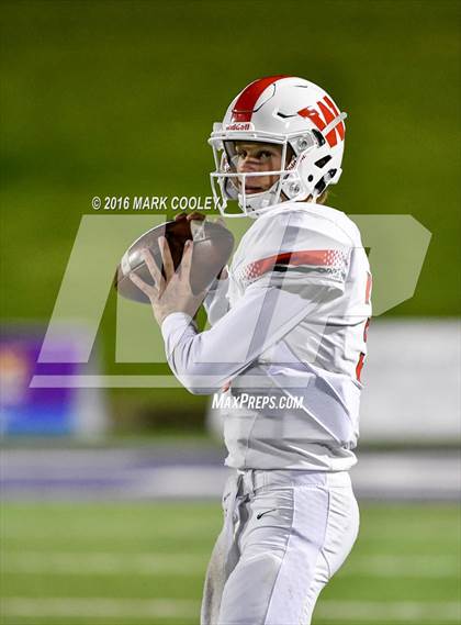 Thumbnail 1 in Sachse vs. The Woodlands (UIL 6A Area Playoff) photogallery.