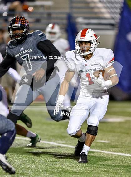 Thumbnail 1 in Sachse vs. The Woodlands (UIL 6A Area Playoff) photogallery.