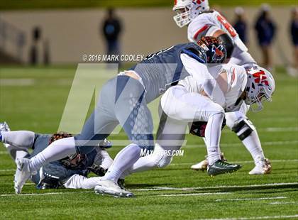 Thumbnail 2 in Sachse vs. The Woodlands (UIL 6A Area Playoff) photogallery.