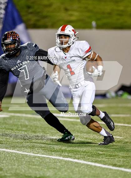 Thumbnail 3 in Sachse vs. The Woodlands (UIL 6A Area Playoff) photogallery.