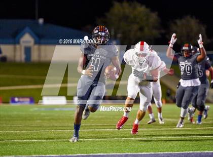 Thumbnail 1 in Sachse vs. The Woodlands (UIL 6A Area Playoff) photogallery.