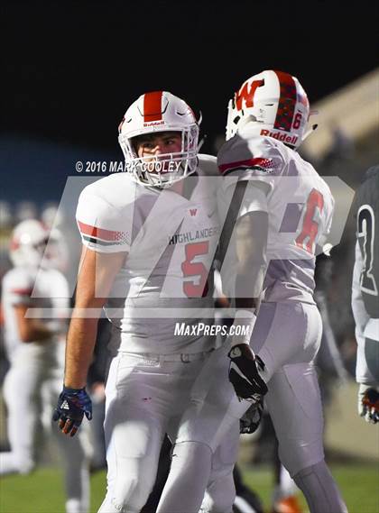 Thumbnail 2 in Sachse vs. The Woodlands (UIL 6A Area Playoff) photogallery.
