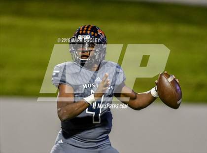 Thumbnail 1 in Sachse vs. The Woodlands (UIL 6A Area Playoff) photogallery.