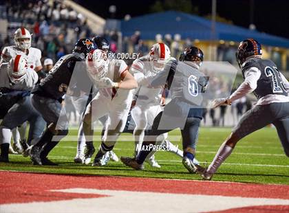 Thumbnail 2 in Sachse vs. The Woodlands (UIL 6A Area Playoff) photogallery.