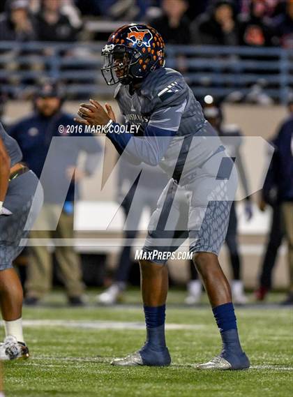 Thumbnail 3 in Sachse vs. The Woodlands (UIL 6A Area Playoff) photogallery.