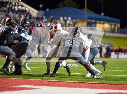 Thumbnail 2 in Sachse vs. The Woodlands (UIL 6A Area Playoff) photogallery.
