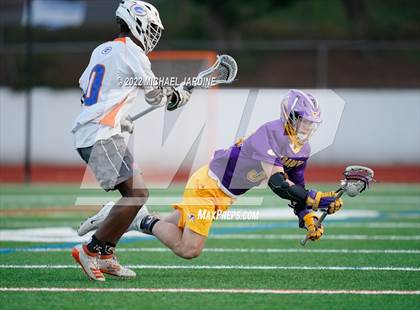 Thumbnail 2 in Issaquah vs Bishop Gorman (Northwest Invitational) photogallery.