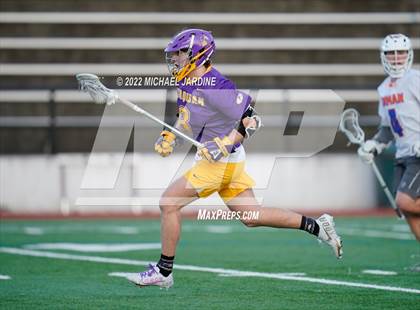 Thumbnail 1 in Issaquah vs Bishop Gorman (Northwest Invitational) photogallery.
