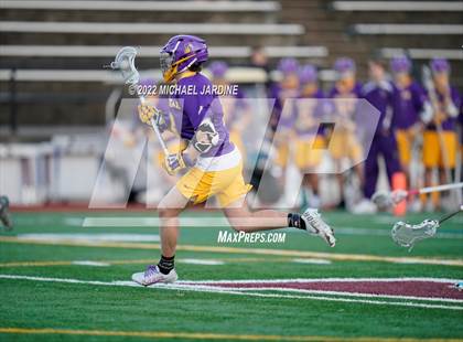 Thumbnail 3 in Issaquah vs Bishop Gorman (Northwest Invitational) photogallery.