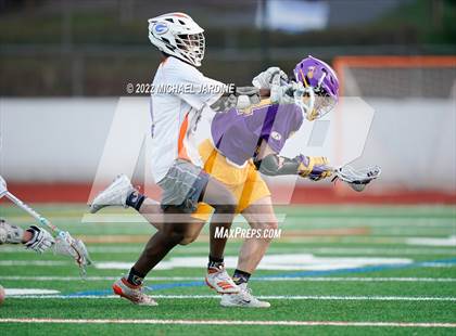 Thumbnail 1 in Issaquah vs Bishop Gorman (Northwest Invitational) photogallery.