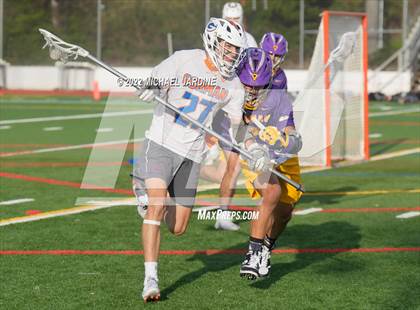 Thumbnail 3 in Issaquah vs Bishop Gorman (Northwest Invitational) photogallery.