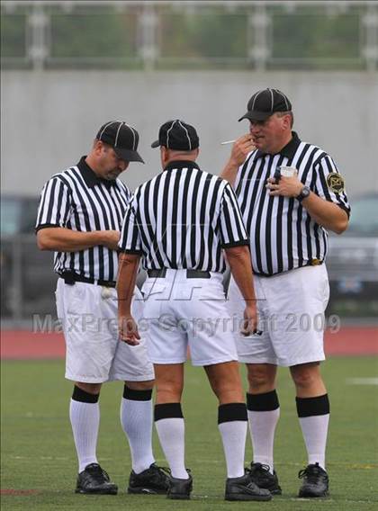 Thumbnail 3 in Wilton vs. New Fairfield (CIAC Class M Semifinal) photogallery.