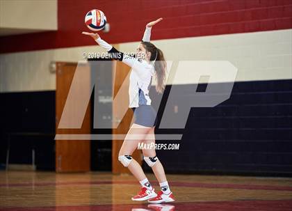 Thumbnail 3 in Alpharetta vs. Milton (Tri Match) photogallery.