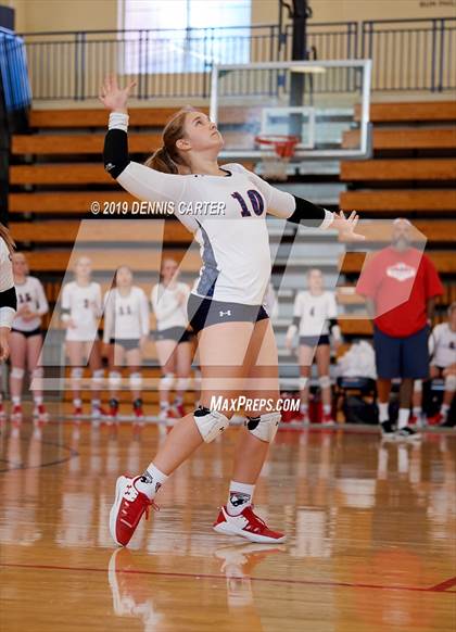 Thumbnail 3 in Alpharetta vs. Milton (Tri Match) photogallery.