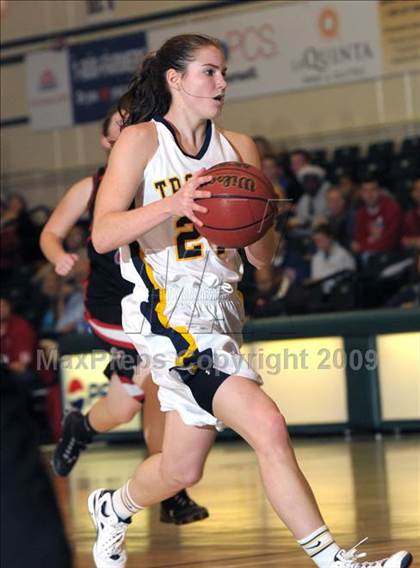 Thumbnail 2 in Hanford vs. Oak Ridge (Hoops Classic 2009) photogallery.