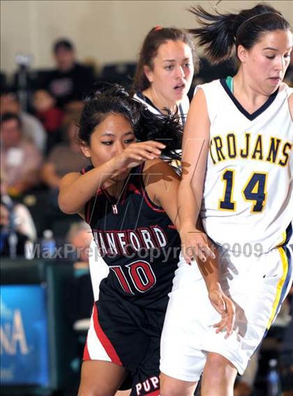 Thumbnail 3 in Hanford vs. Oak Ridge (Hoops Classic 2009) photogallery.