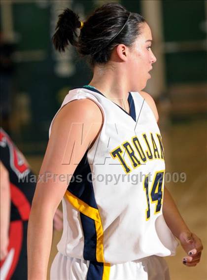 Thumbnail 2 in Hanford vs. Oak Ridge (Hoops Classic 2009) photogallery.