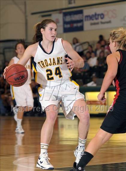 Thumbnail 3 in Hanford vs. Oak Ridge (Hoops Classic 2009) photogallery.