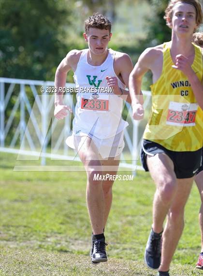 Thumbnail 2 in UIL Cross Country 3A Finals (5K) photogallery.