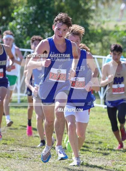 Thumbnail 2 in UIL Cross Country 3A Finals (5K) photogallery.