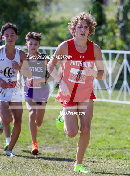 Thumbnail 3 in UIL Cross Country 3A Finals (5K) photogallery.