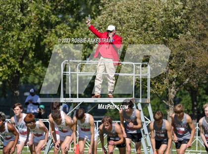 Thumbnail 2 in UIL Cross Country 3A Finals (5K) photogallery.