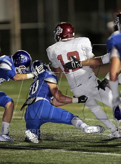 Thumbnail 1 in Bell Gardens vs. Burbank photogallery.