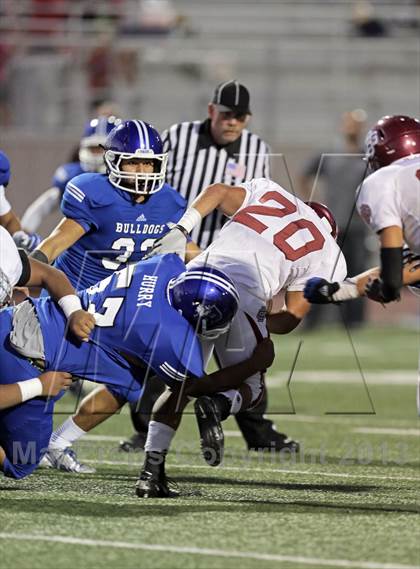 Thumbnail 1 in Bell Gardens vs. Burbank photogallery.