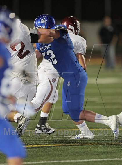 Thumbnail 3 in Bell Gardens vs. Burbank photogallery.