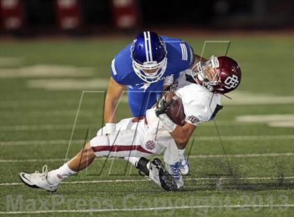 Thumbnail 3 in Bell Gardens vs. Burbank photogallery.