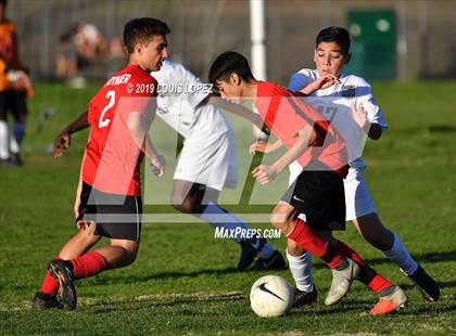 Thumbnail 3 in FR: Ayala photogallery.