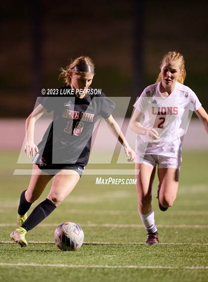Thumbnail 2 in Laguna Creek vs. McClatchy photogallery.