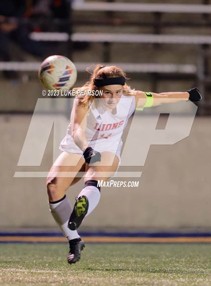 Thumbnail 3 in Laguna Creek vs. McClatchy photogallery.