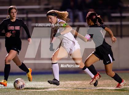 Thumbnail 3 in Laguna Creek vs. McClatchy photogallery.