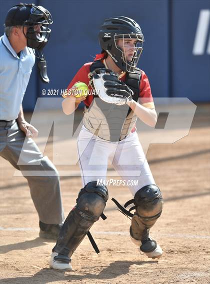 Thumbnail 2 in Hemet vs. Rosary Academy (CIF-SS D4 Final) photogallery.