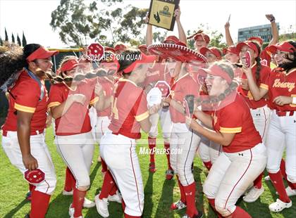 Thumbnail 1 in Hemet vs. Rosary Academy (CIF-SS D4 Final) photogallery.