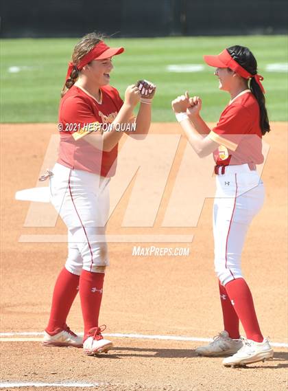 Thumbnail 1 in Hemet vs. Rosary Academy (CIF-SS D4 Final) photogallery.