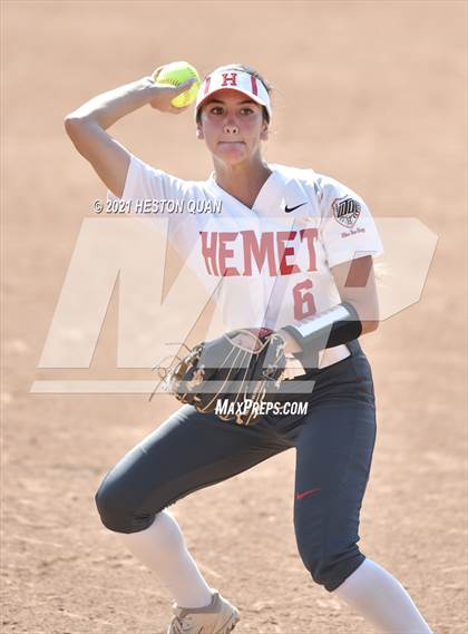Thumbnail 2 in Hemet vs. Rosary Academy (CIF-SS D4 Final) photogallery.