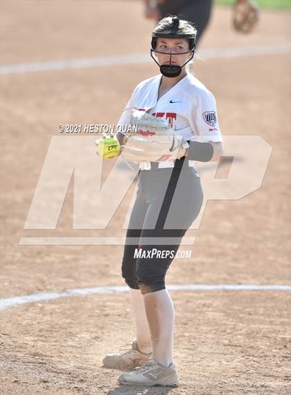 Thumbnail 3 in Hemet vs. Rosary Academy (CIF-SS D4 Final) photogallery.