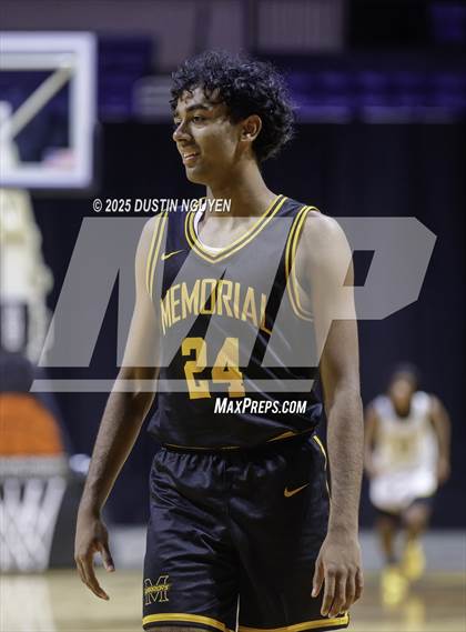 Thumbnail 1 in Fort Bend Marshall vs. Memorial (Cy-Hoops 3rd Place) photogallery.