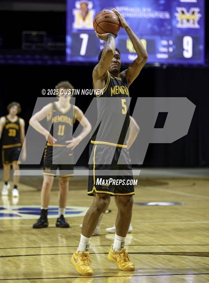 Thumbnail 3 in Fort Bend Marshall vs. Memorial (Cy-Hoops 3rd Place) photogallery.